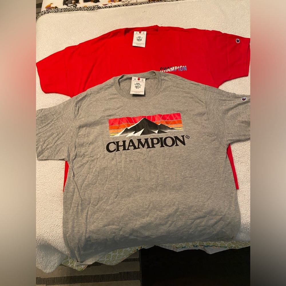 Champion Men's Lot of 2 T-shirts Size XL Brand New..!